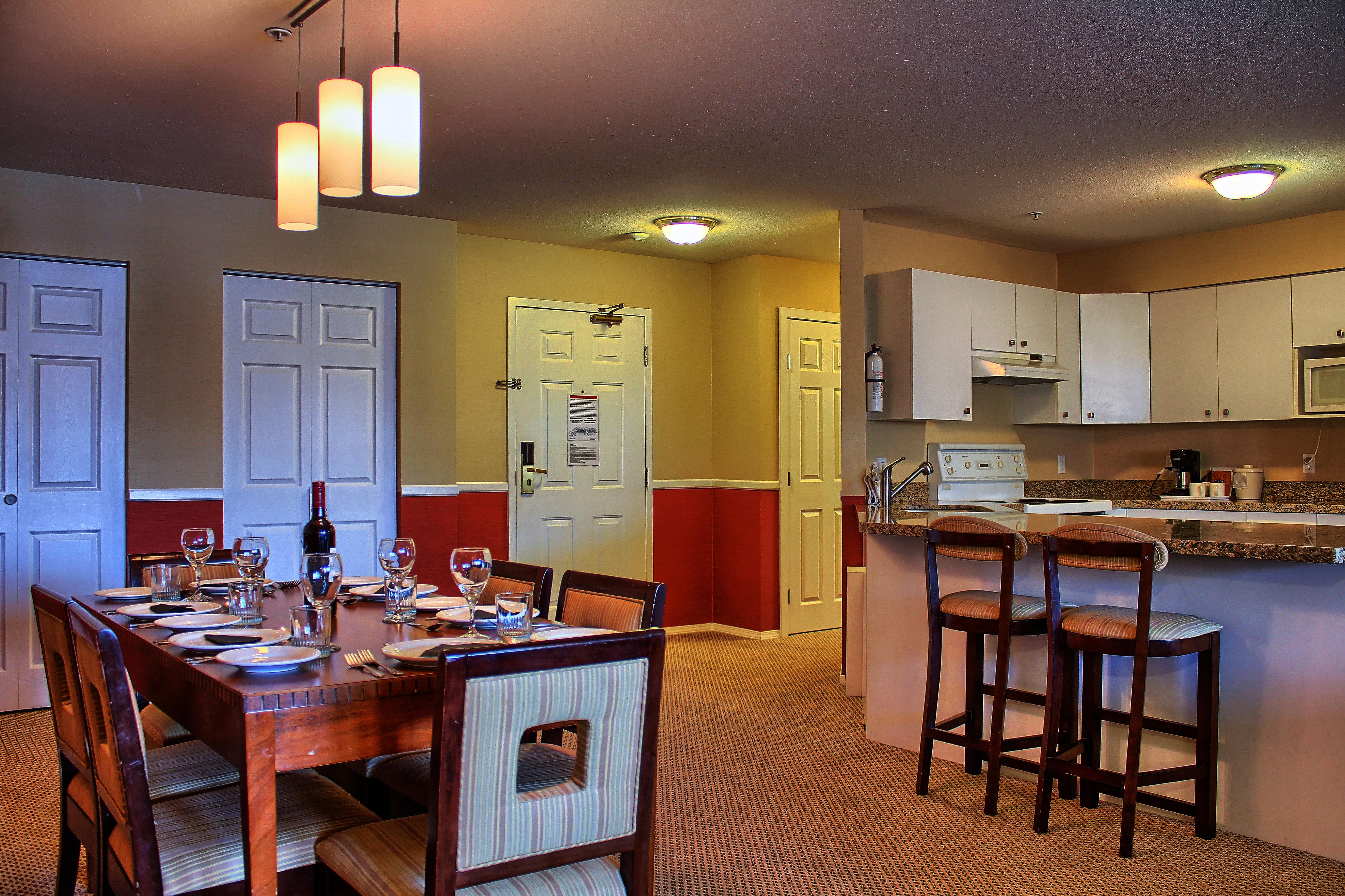 Holiday Inn Hotel & Suites Osoyoos By Ihg Экстерьер фото