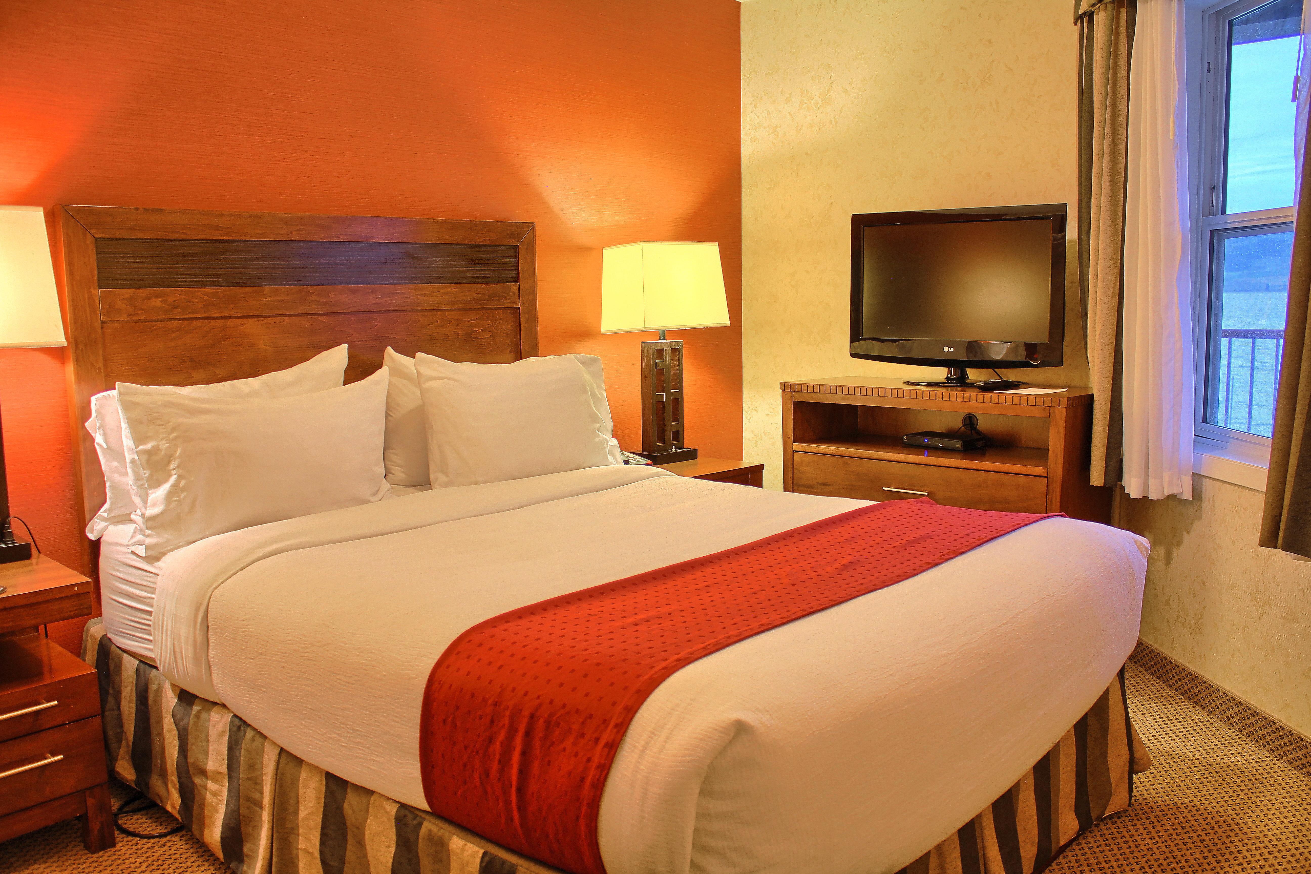 Holiday Inn Hotel & Suites Osoyoos By Ihg Экстерьер фото