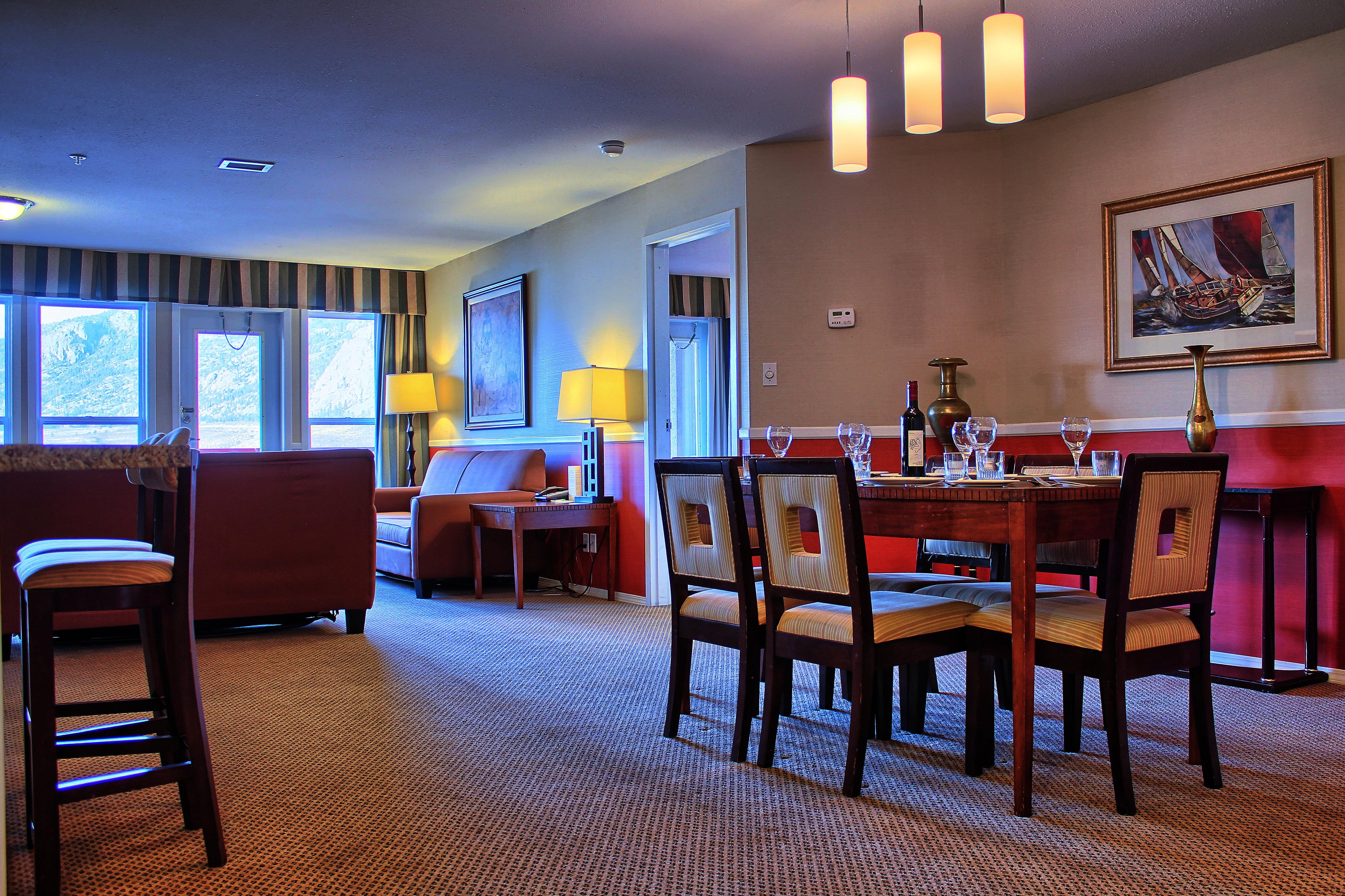 Holiday Inn Hotel & Suites Osoyoos By Ihg Экстерьер фото