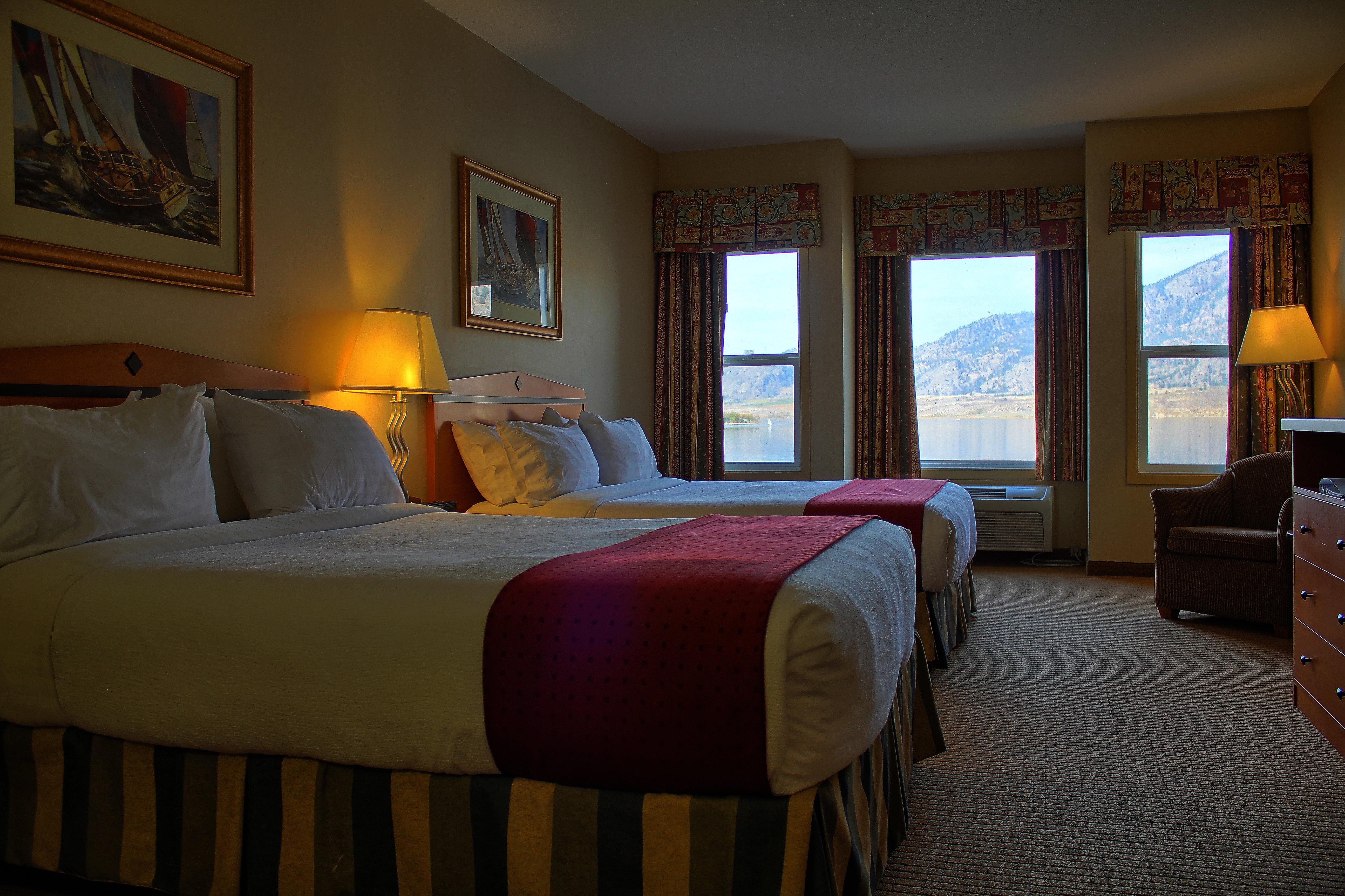 Holiday Inn Hotel & Suites Osoyoos By Ihg Экстерьер фото